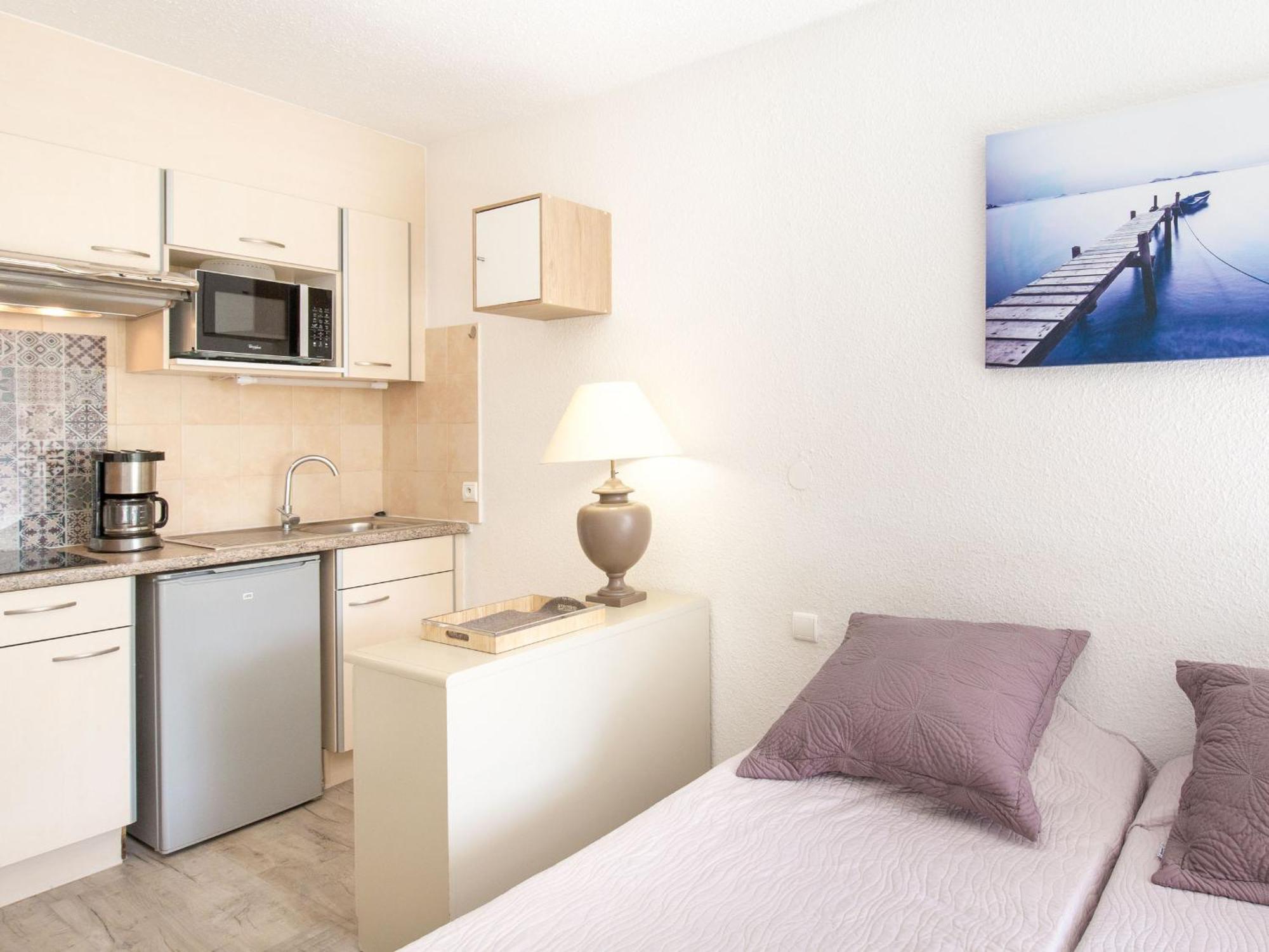 Studio Climatise Pour 3, Face Est, A 50M Plage Et Proche Commerces - Fr-1-466A-23 Saint-Raphaël Eksteriør bilde